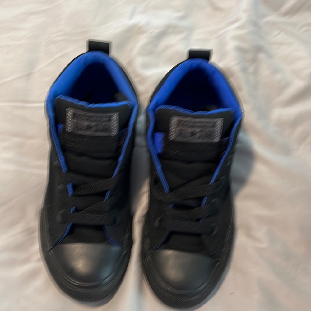 Boys converse sneaker